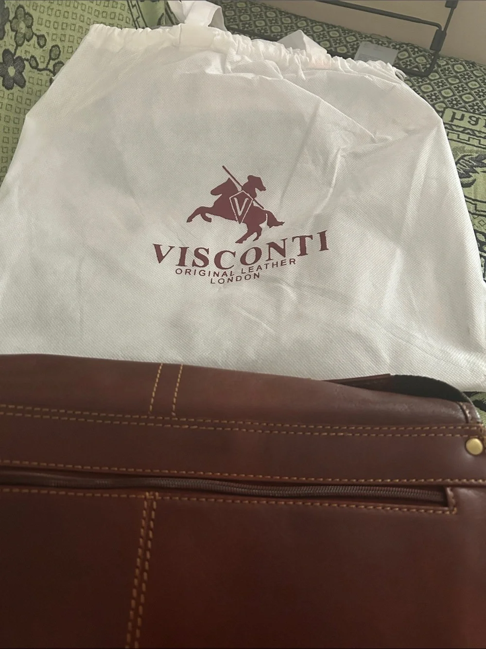 Men's Leather Messenger Bag in Deep Brown - Adjustable Crossbody